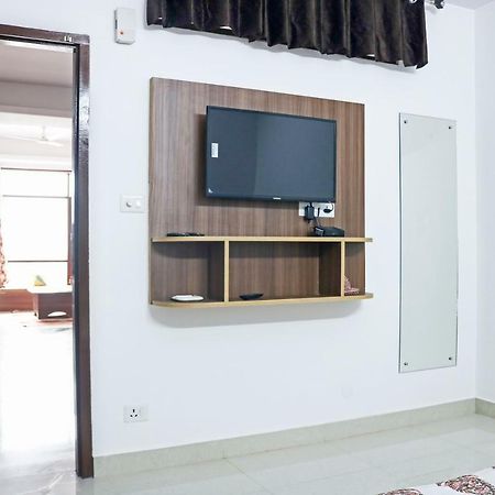 שימלה Sai Alok Homestay מראה חיצוני תמונה